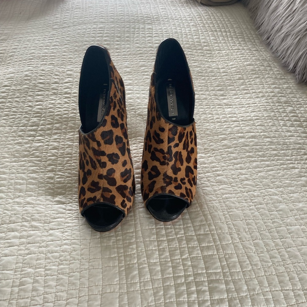 Size 8 BCBG MaxAxaria 4 inch open toe heels.